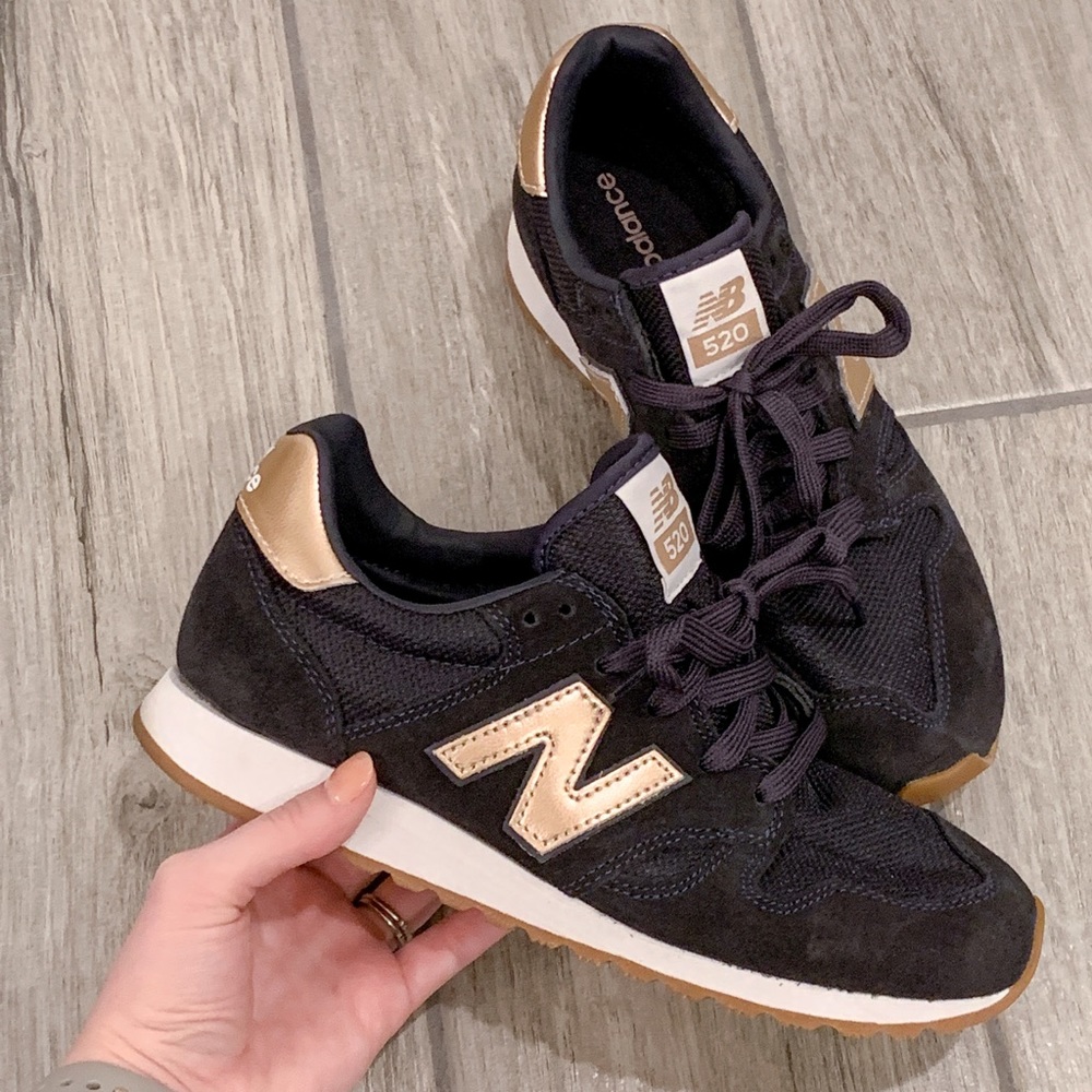New Balance 520